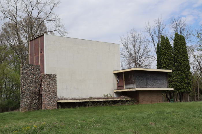 Devils Lake Drive-In Theatre - May 1 2021